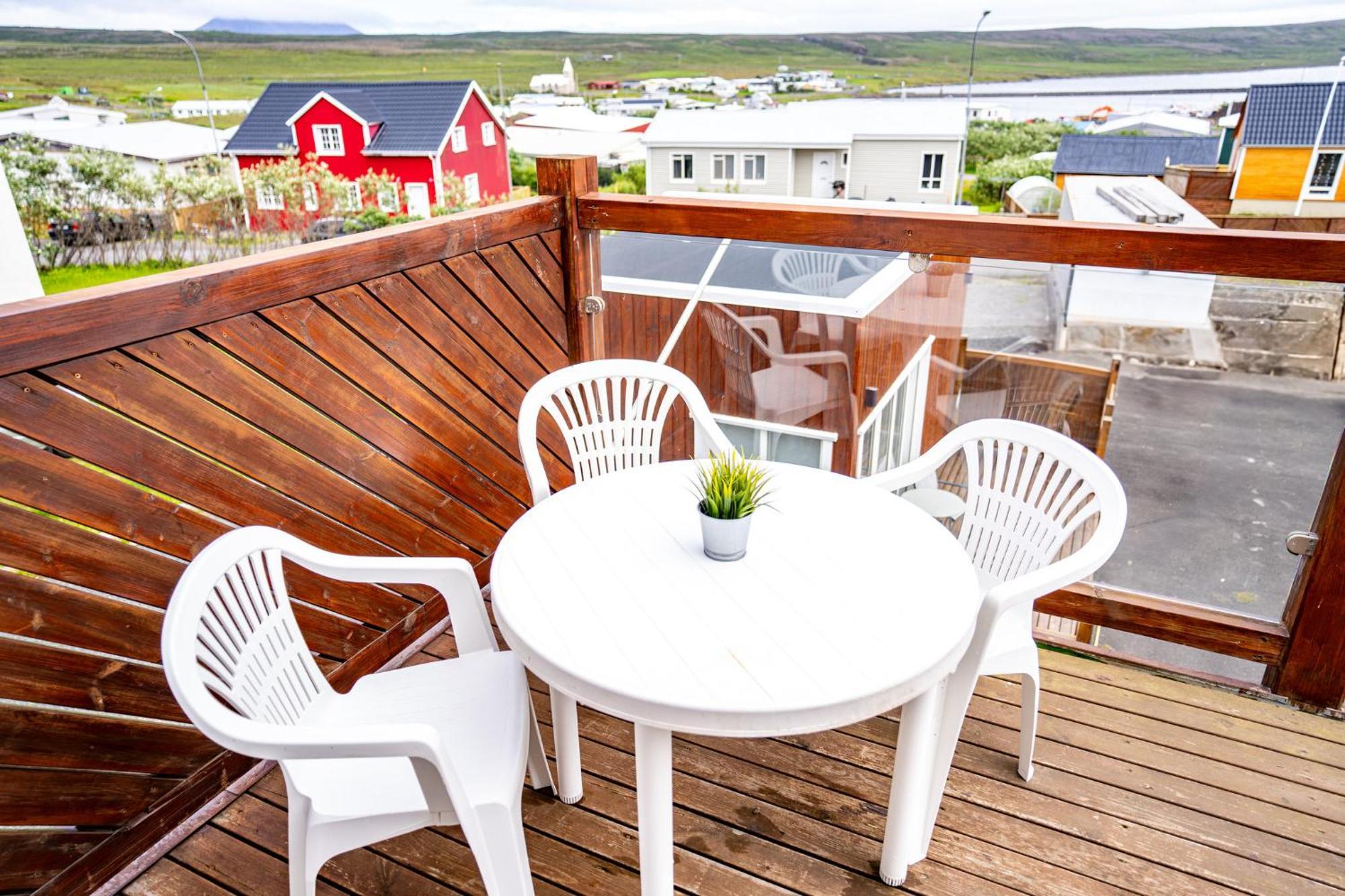 Guesthouse Lyngholt Thorshofn Exterior photo